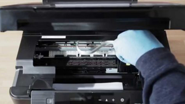 Cambio en reparación de impresora Epson en Guadalajara
