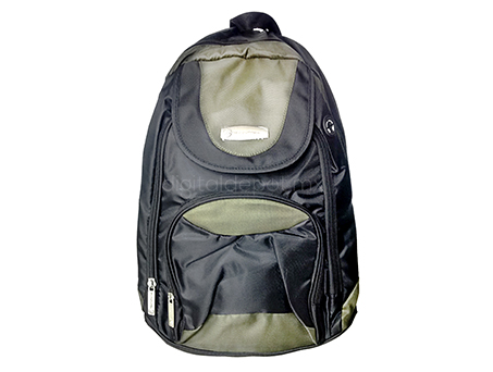 TechZone-Mochila-Backpack-TZBTS303-para-Laptop-poliester-correas-acolchonadas-compartimientos-imagen-destacada