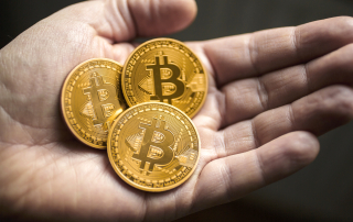 Bitcoin, la moneda virtual en tus manos.